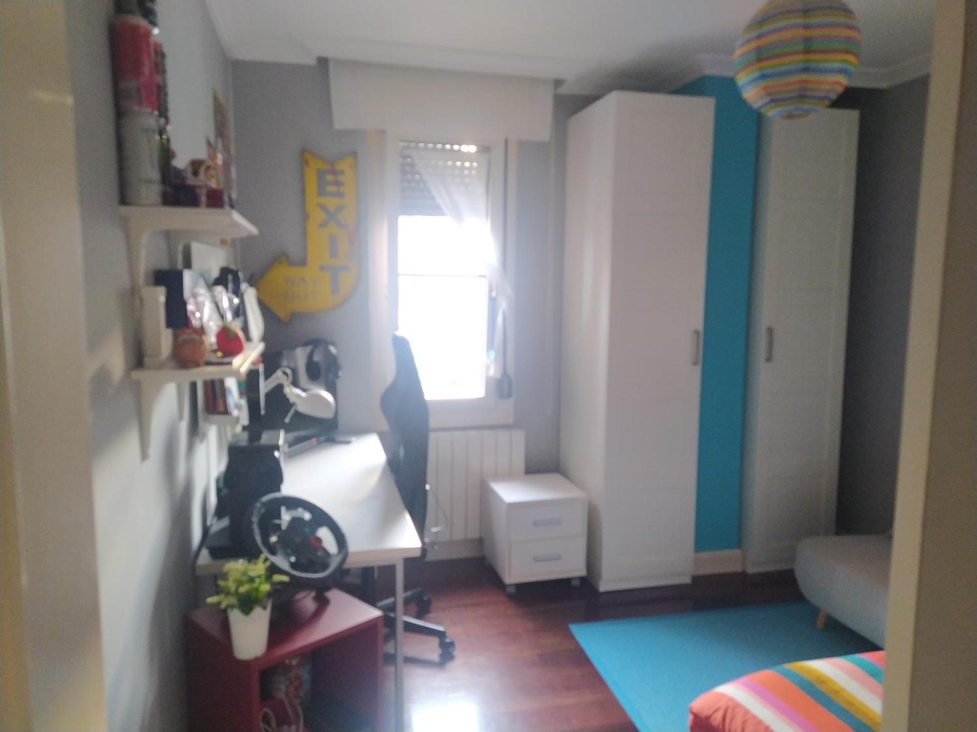 Апартаменты Nuestro Refugio - Casco Viejo Con Wifi Y Parking Gratuito- Бильбао Номер фото